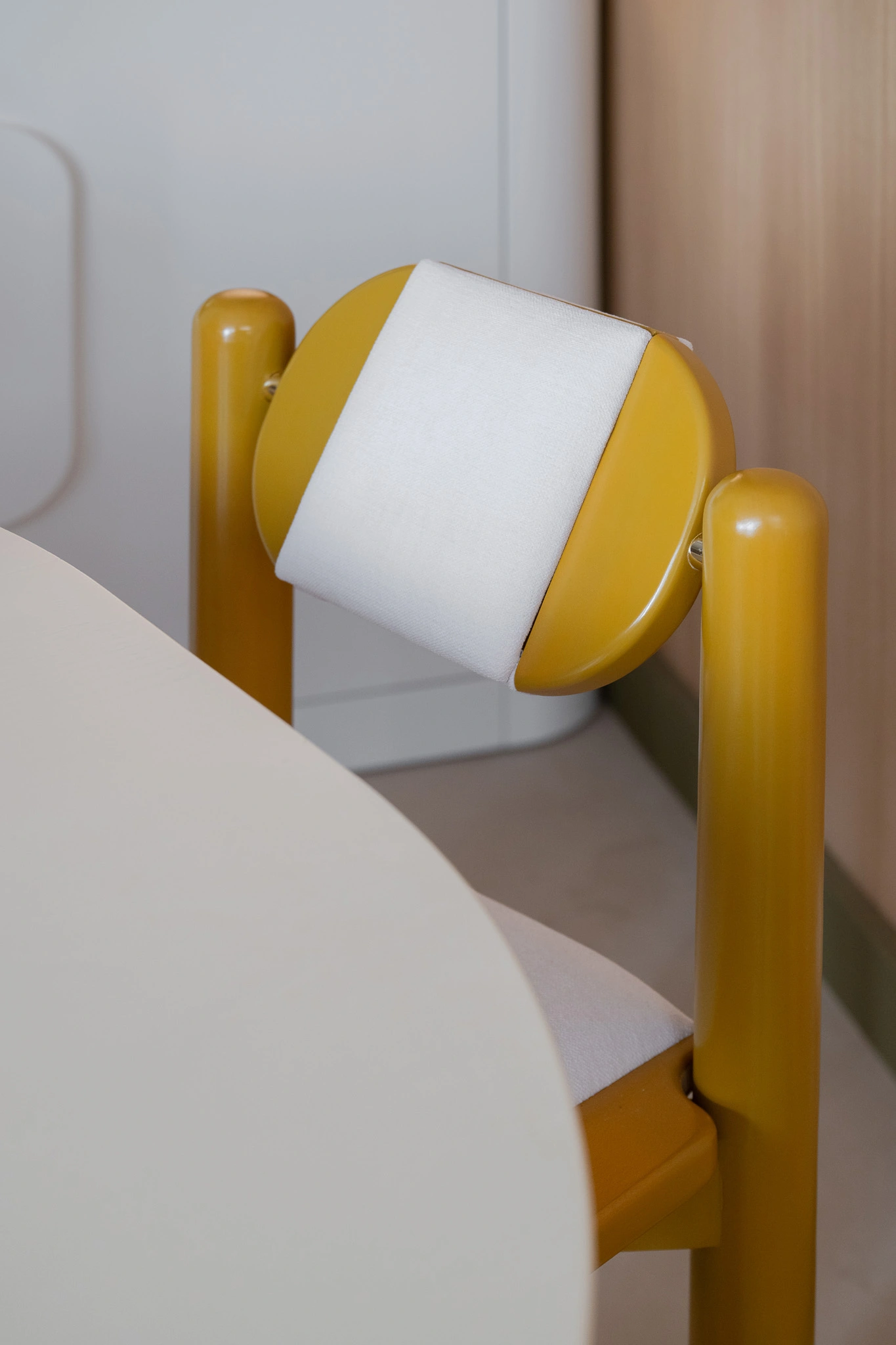 Travail des matières et du mobilier dans le Bureau Boutique